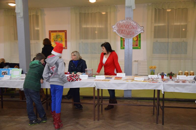 Fotogaléria Rumanovské Vianočné trhy 14.12.2013 (24) Rumanovské Vianočné trhy 14.12.2013